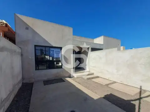 VENTA CASA EN ALTOS DEL ZAPLA