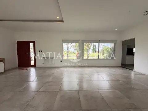 Casa en Alquiler de 3 dormitorios