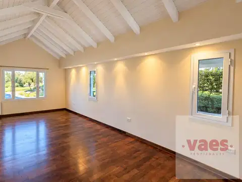 Casa en Alquiler de 3 dormitorios