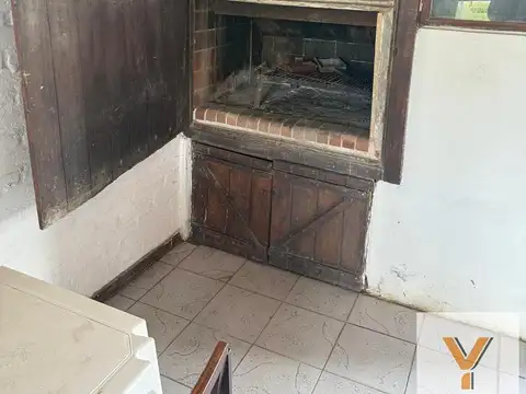 Casa en Venta - 3 Dormitorios 2 Baños - 500mts - Mar Del Plata
