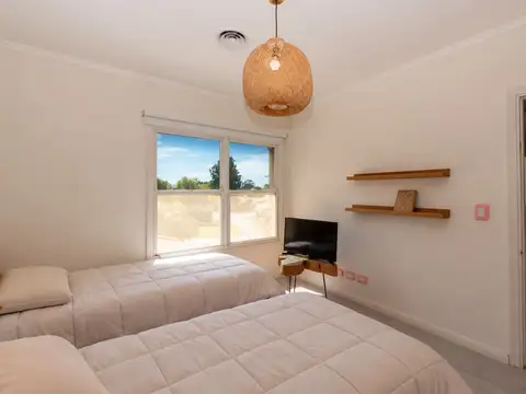 Casa en Venta en Guillermo E Hudson, USD 750.000