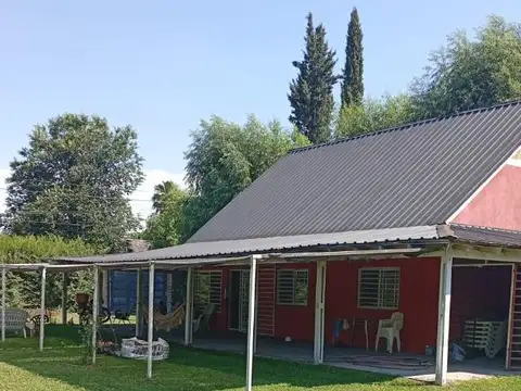 EXCELENTE QUINTA EN BARRIO PARQUE LINK  