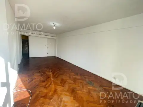 Avenida Angel Gallardo 200