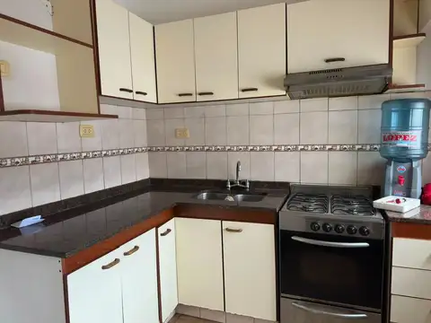 Urquiza 600, Piso 1