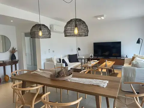 Departamento en Venta con 2 cocheras