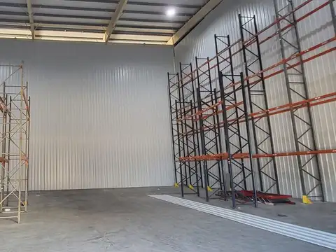 Galpon en Alquiler en Ezeiza, USD 4.000