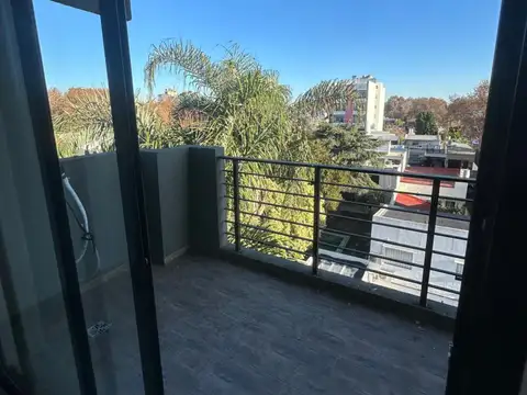 Departamento en Alquiler en Villa Maipu, $ 900.000