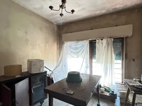 Casa en venta en Burzaco