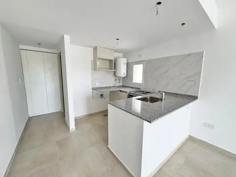 Departamento monoambiente con terraza exclusiva en venta en Rosario 