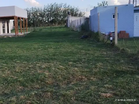 TERRENO DE 1000 MTS Y  QUINCHO EN CONSTRUCCION