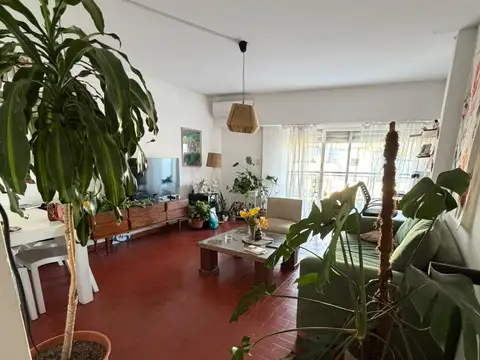 Amplio y super luminoso 2 ambientes con balcon terraza