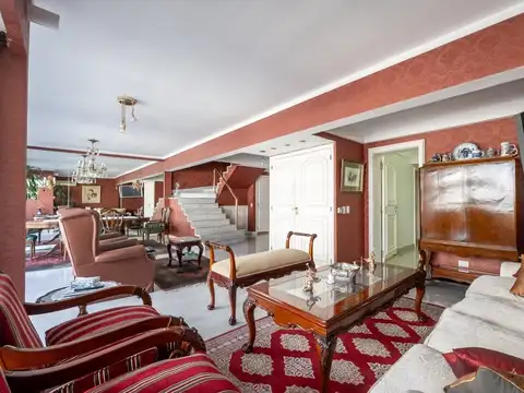 Departamento en Venta de 5 dormitorios