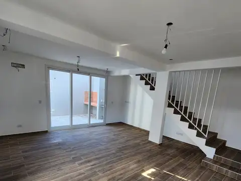 Casa en Alquiler de 3 dormitorios