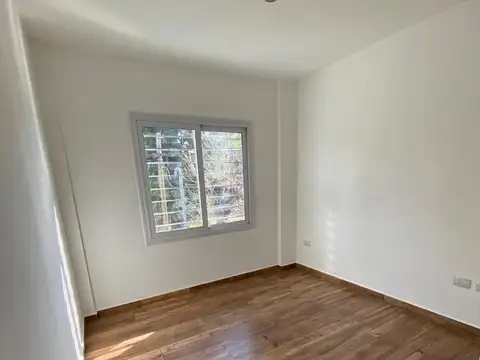 Departamento en Alquiler en San Antonio De Padua, $ 480.000