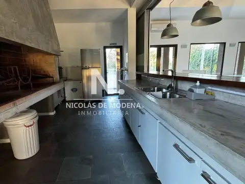 Terreno en Venta en Pinares, USD 90.000