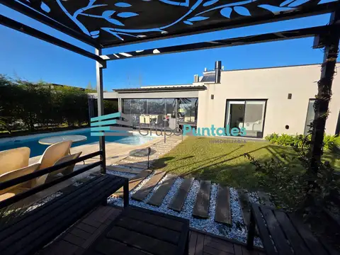 Casa en Venta en Countries y Barrios Cerrados en Esteban Echeverria, USD 255.000