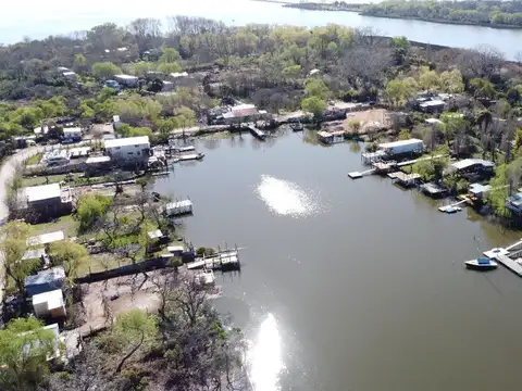Fracción de 1,5 has en VENTA en Isla Santiago