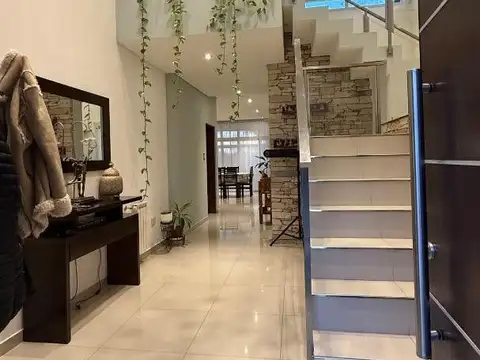 Casa en Alquiler en Terravista, USD 2.300