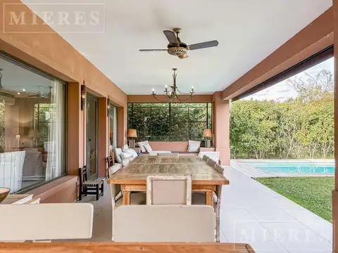 Casa en venta de una planta - APTO CREDITO - La Comarca Bancalari