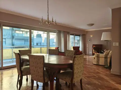 Departamento en Venta en Recoleta, CABA