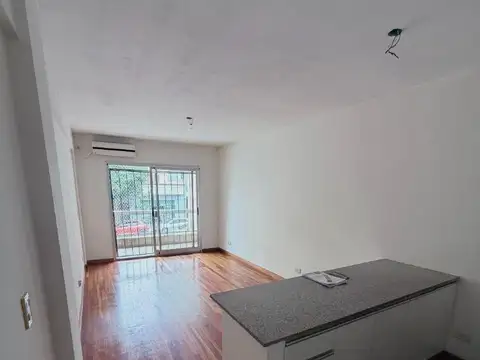 DEPARTAMENTO MONOAMBIENTE EN ALQUILER 