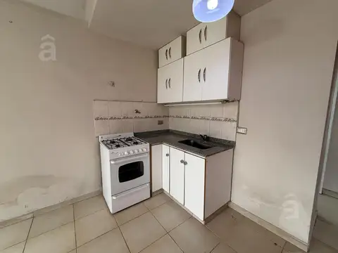 Depto Tipo Casa en Venta en Villa Ballester, USD 110.000