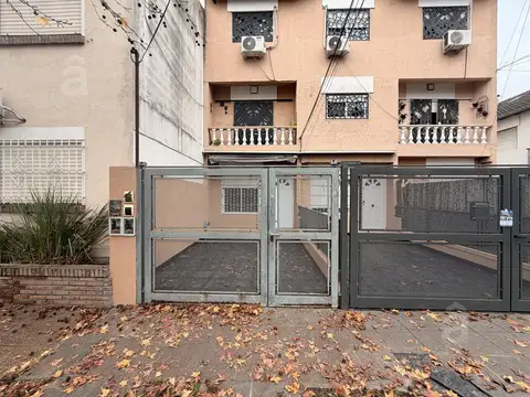 Depto Tipo Casa en Venta de 1 dormitorio
