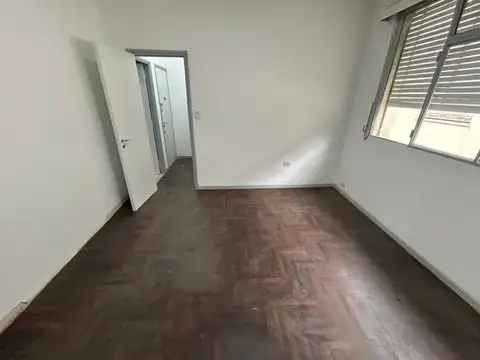 Cátulo Castillo 2500