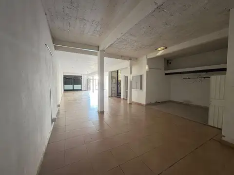 SALON COMERCIAL. A. DEL VALLE 5000 - SANTA FE