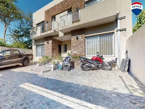 Depto Tipo Casa en Venta de 4 ambientes