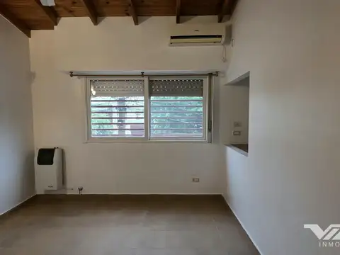 Depto Tipo Casa en Alquiler en Munro, $ 1.350.000