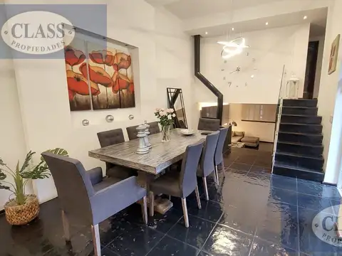 Depto Tipo Casa en Venta de 3 dormitorios