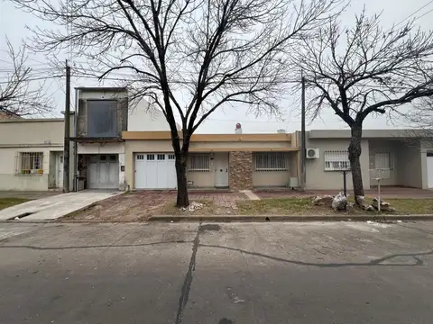 Casa en venta en Barrio 9 de Julio