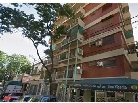 Francisco Acuña De Figueroa 200, Piso 1