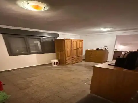 CASA A REFACCIONAR EN VENTA EN GONNET