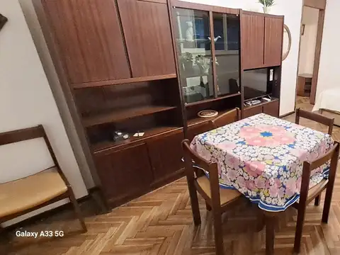 Dos ambientes en Recoleta con patio