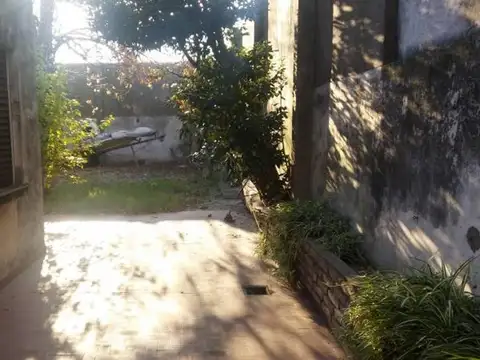 Casa en Venta en Berazategui, USD 250.000