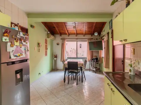 Depto Tipo Casa en Venta en Parque Chas, USD 230.000