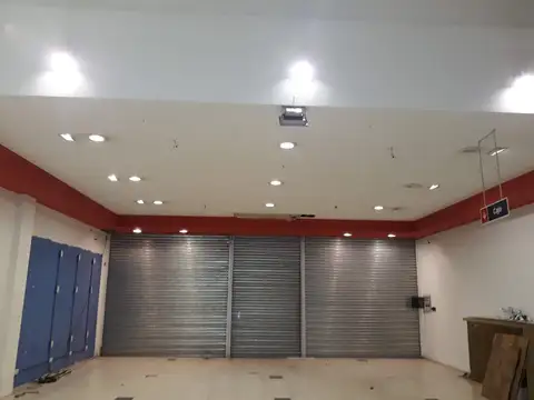 Local en Alquiler 25 años