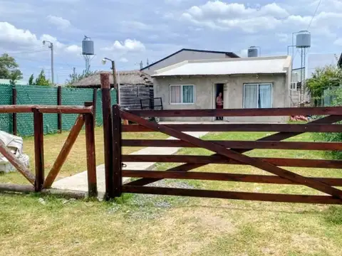 CASA en BARRIO FFRONTERAS a 10' de San VicentE Centro