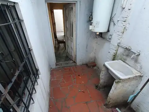 Casa en Venta con 10 cocheras