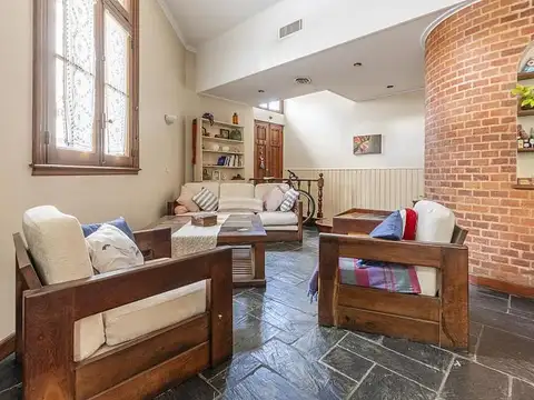 Depto Tipo Casa en Venta de 4 ambientes