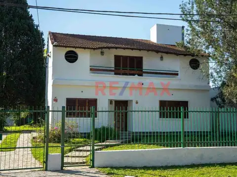 RODRIGUEZ PEÑA 100