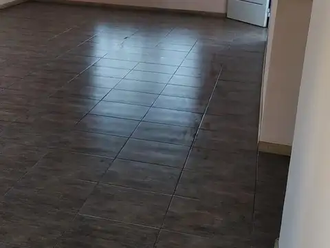 Casa en venta - 5 Dormitorios 3 Baños - 500Mts2 - Quilmes Oeste