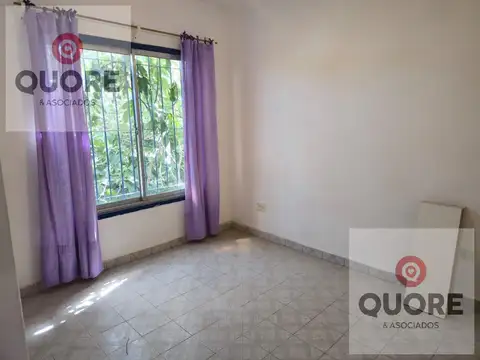 Depto Tipo Casa en Venta con 1 cocheras