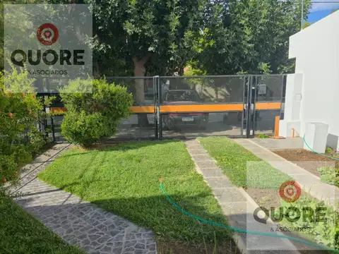 Depto Tipo Casa en Venta de 3 dormitorios