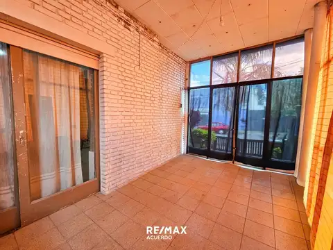 SAN NICOLAS VENTA LOTE CON DOS VIVIENDAS 2 HAB C/U