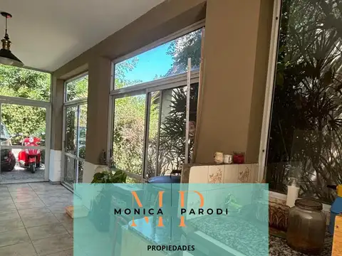 Casa en Venta con 1 cochera