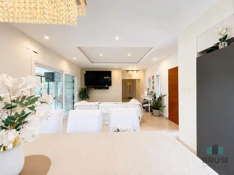 Casa en Venta en Santa Inés, USD 250.000
