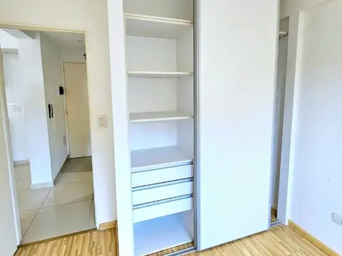 Departamento en Alquiler con 1 cocheras